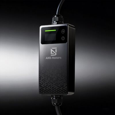 Adjustable Current Portable EV Charger with Touch Control and IP67 Rated Enclosure