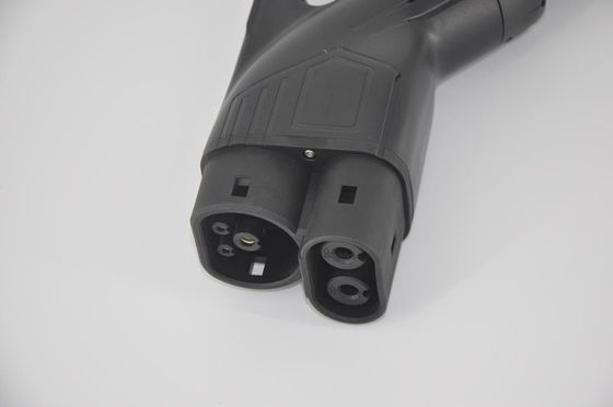 Buy EV DC TPU 125A CCS Combo Charger GBT Plug With Customized Length online manufacture