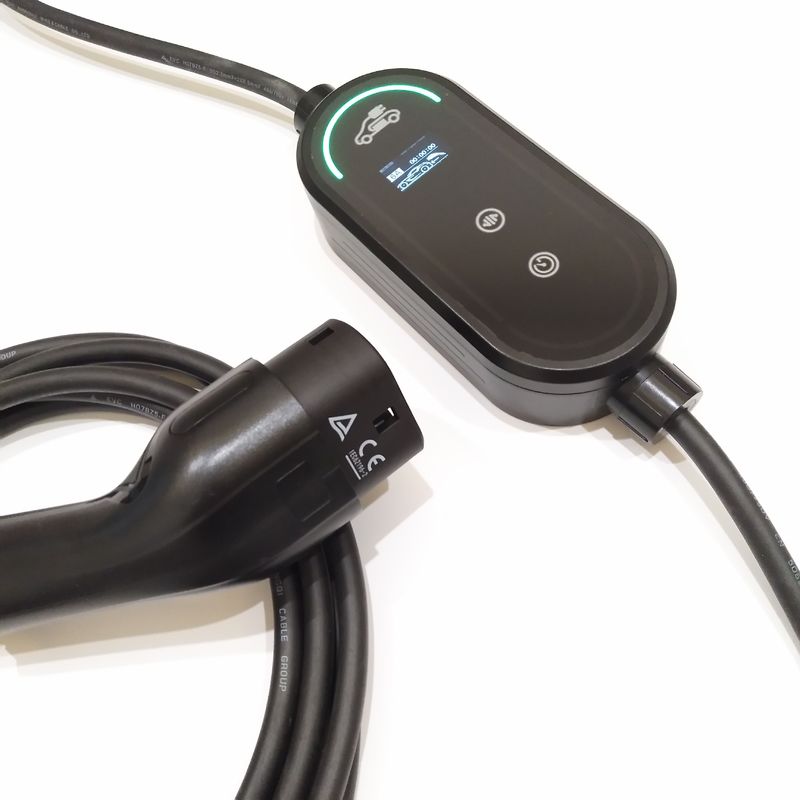 11kW 16A 400V Mobile Portable EV Charger Type 2 With Red CEE Plugs