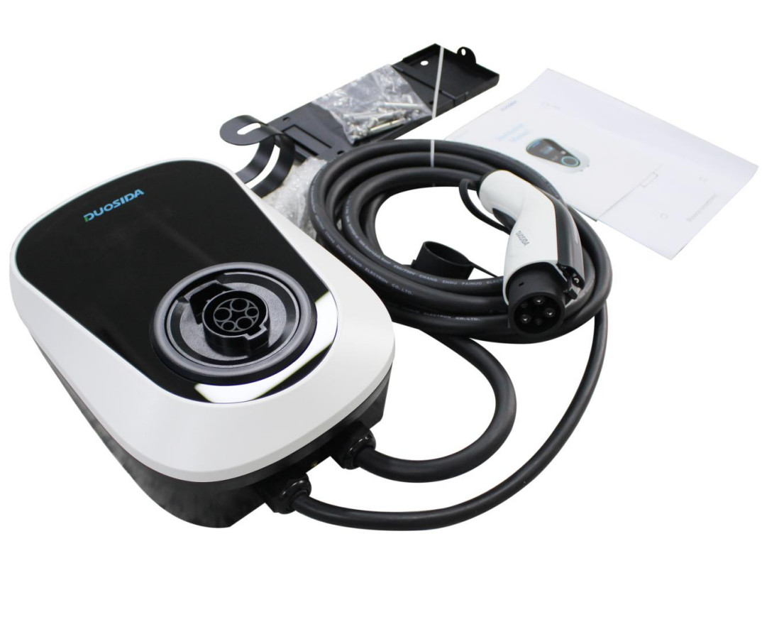 7kW EV Car Home Charging Station 32A 250V Type 1 Charging Station