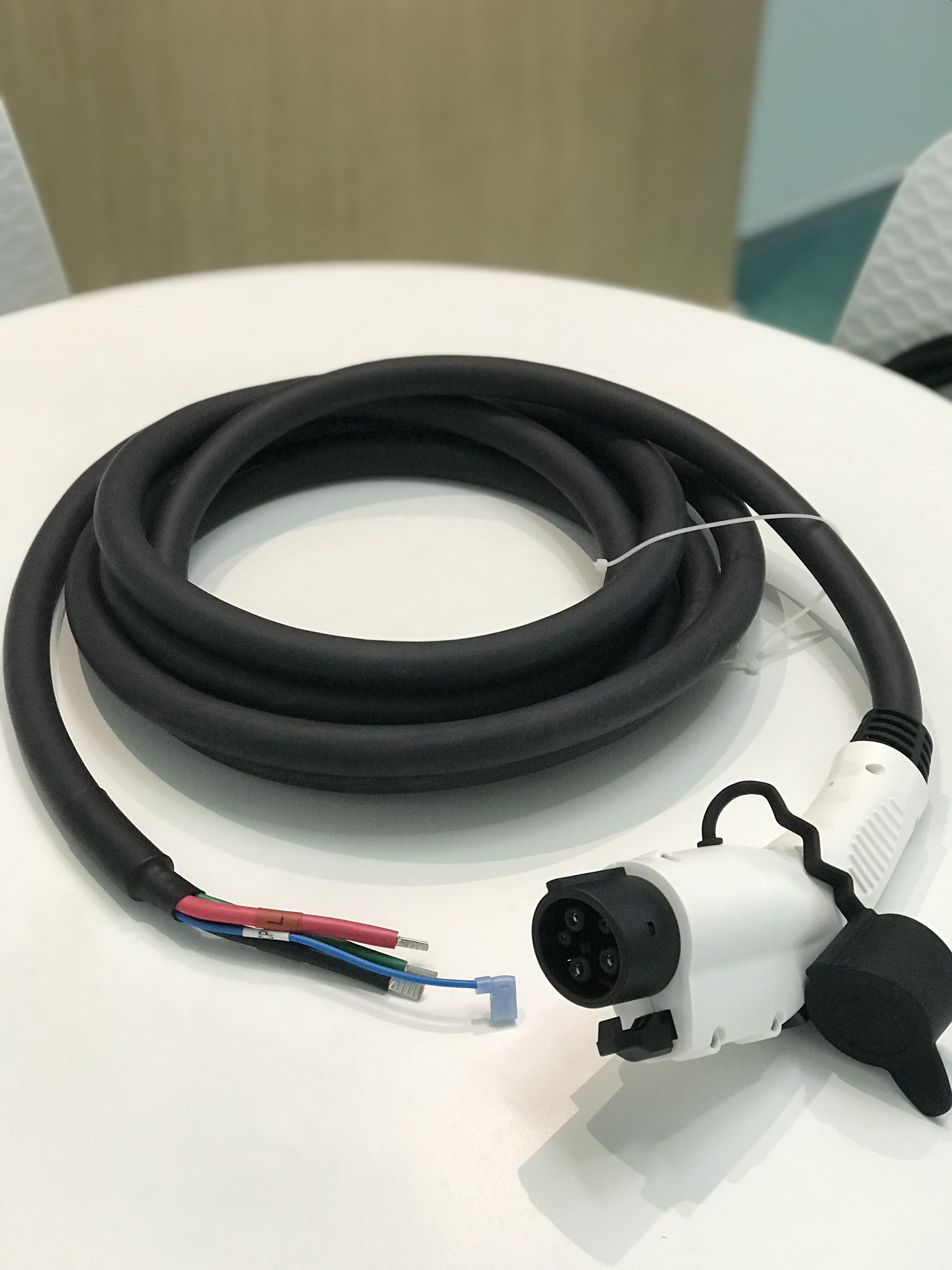 SAE J1772 Type 1 EV Charging Cables 40A 250V UL Certification US SAE J1772 Type 1 EV Charging Cables 40A 250V UL Certification US